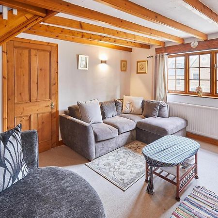 Host & Stay - Oldcorn Cottage ويتبي المظهر الخارجي الصورة