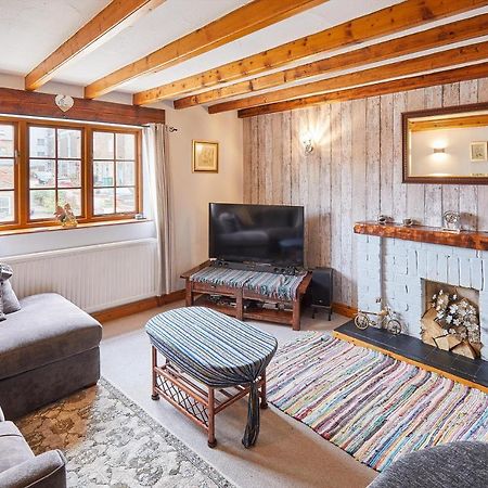 Host & Stay - Oldcorn Cottage ويتبي المظهر الخارجي الصورة